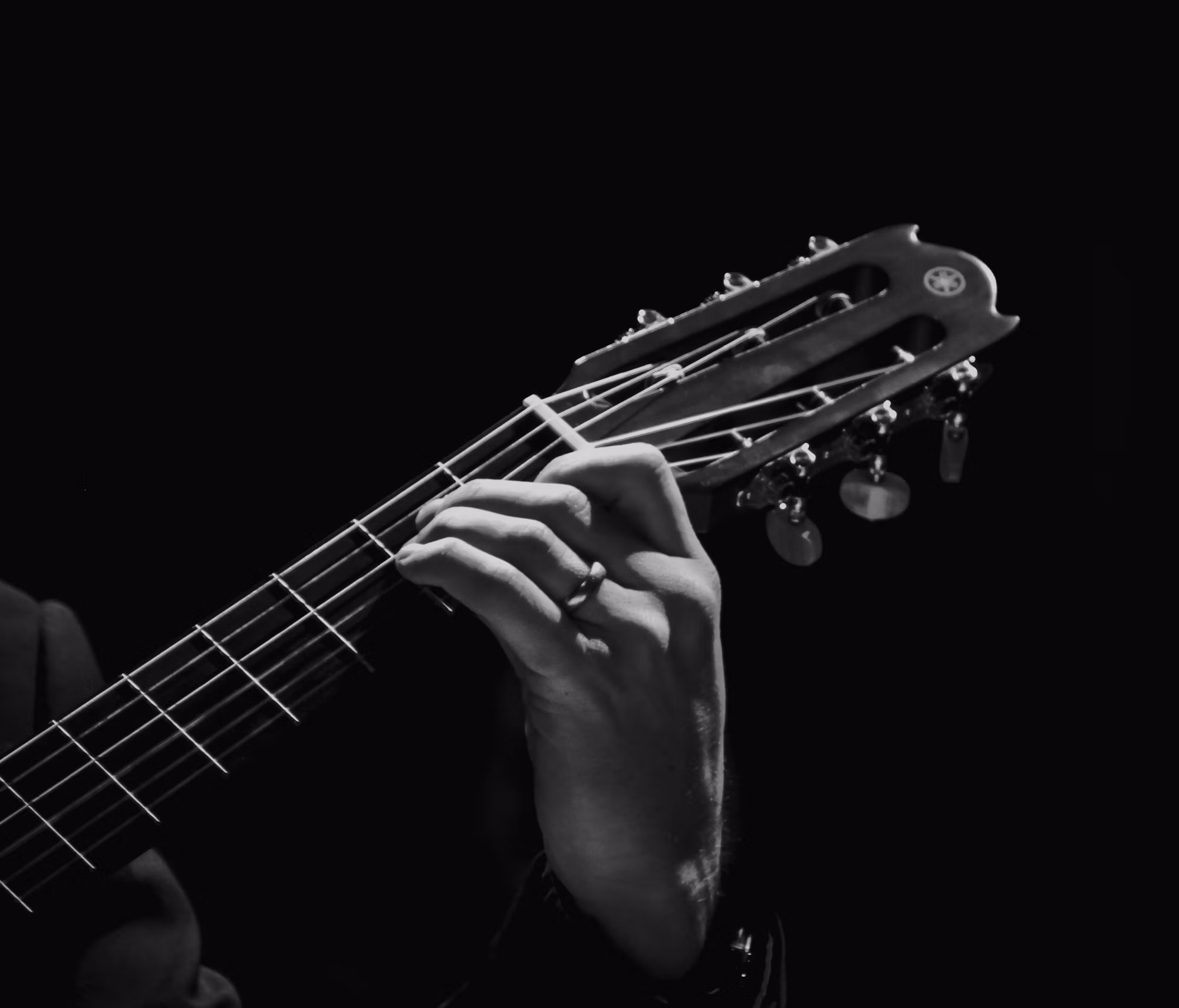 The Art of Fingerstyle Guitar: A Journey Through Technique and Emotion